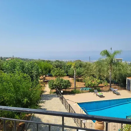 Impeccable 3-bed In - Paphos Villa Tala